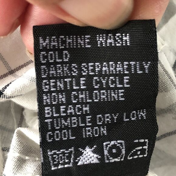 Connection Men’s Button Down Shirt Small - Picture 10 of 10